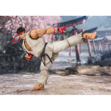 RYU OUTFIT 2 STREET FIGHTER FIGURINE S H FIGUARTS 15 CM