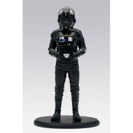 TIE PILOT ELITE COLLECTION STATUE 30 CM