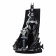 DC DIRECT STATUETTE 1/10 BATMAN BLACK WHITE BY BILL SIENKIEWICZ 20 CM